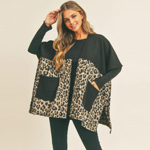 Load image into Gallery viewer, Taupe Leopard Pocket Kimono Poncho
