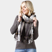 Load image into Gallery viewer, Black Plaid Check Printed Scarf
