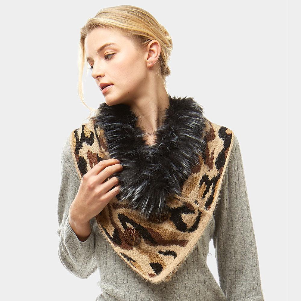 Beige Camouflage Pattern Faux Fur and Buttons Chenille Tube