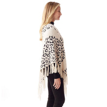 Load image into Gallery viewer, White Leopard Patterned Poncho
