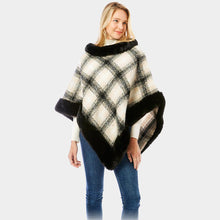 Load image into Gallery viewer, Black Plaid Check Patterned Faux Fur Trimmed Poncho
