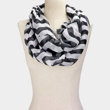 Load image into Gallery viewer, White Chevron Pattern Infinity Scarf
