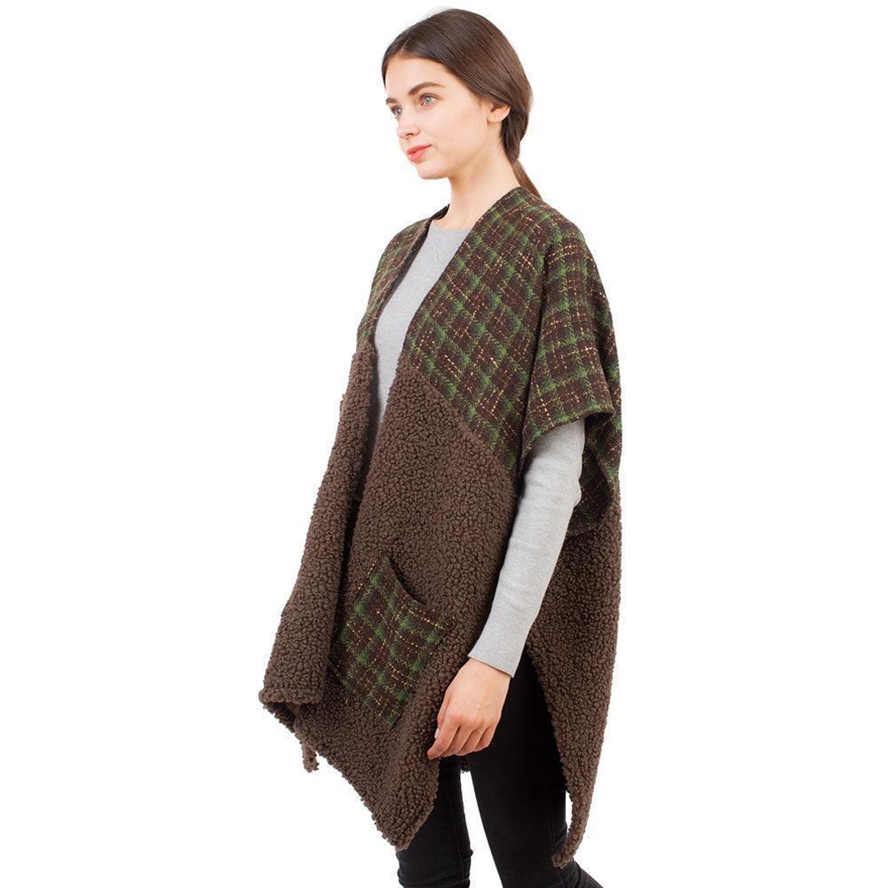 Green Indian Tribe Pattern Pocket Cape Poncho - Jewelry Store by Erik Rayo