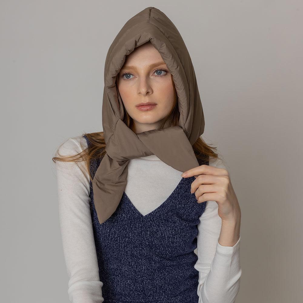 Gray Padded Puffer Snood Hat With Tie - Jewelry Store by Erik Rayo