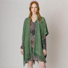 Load image into Gallery viewer, Green Cut Out Detailed Ruana Poncho
