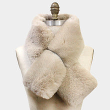 Load image into Gallery viewer, Ivory Faux Fur Bling Pull Through Scarf
