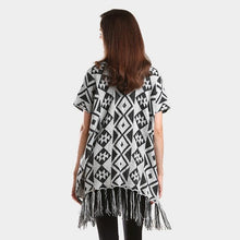 Load image into Gallery viewer, Gray Geometric Pattern Fringe Edge Angora Poncho
