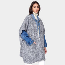Load image into Gallery viewer, Gray Front Pockets Open Ruana Kimono Poncho
