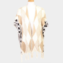 Load image into Gallery viewer, Diamond Pattern Tassel Poncho
