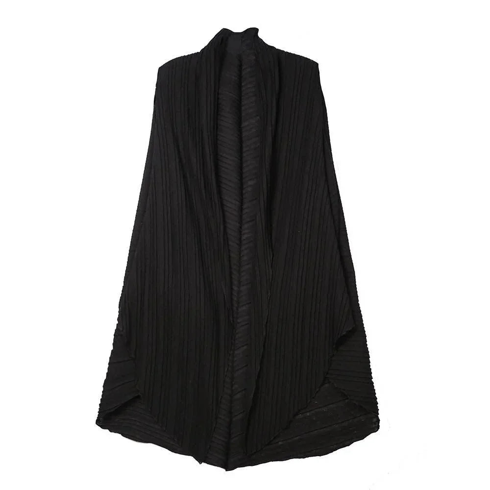 Black Solid Pleated Vest - Jewelry Store by Erik Rayo