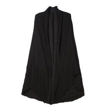 Load image into Gallery viewer, Black Solid Pleated Vest
