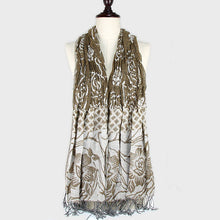 Load image into Gallery viewer, Flower Print Polyester Fringe Scarf
