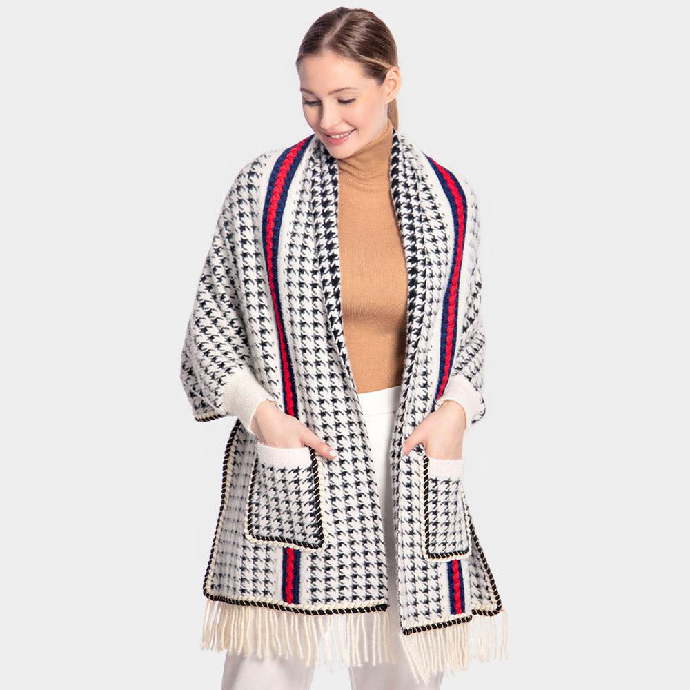 White Houndstooth Patterned Poncho