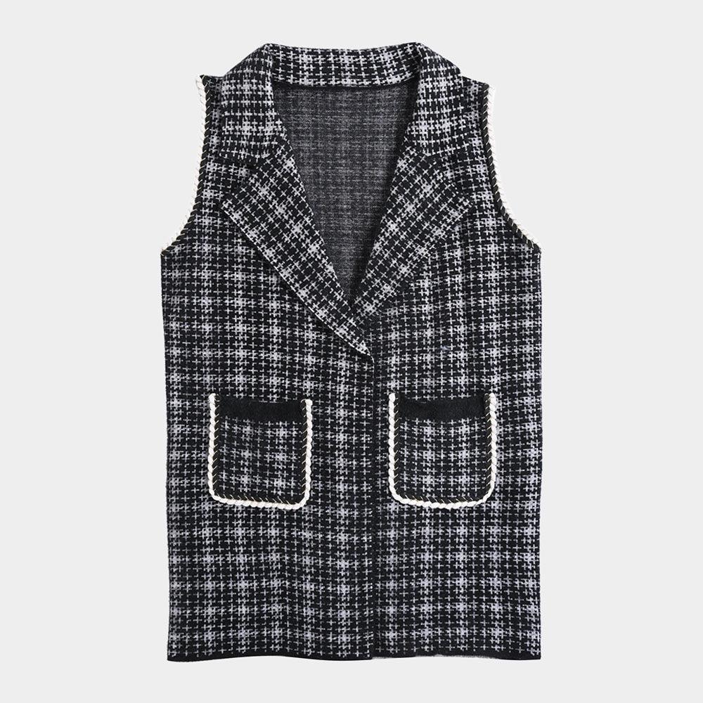 Black Check Patterned Front Pockets Vest - Jewelry Store by Erik Rayo
