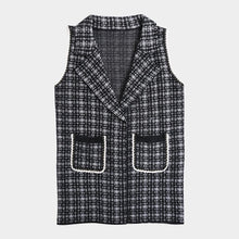 Load image into Gallery viewer, Black Check Patterned Front Pockets Vest
