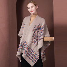 Load image into Gallery viewer, Khaki Boho Patterned Front Pockets Poncho
