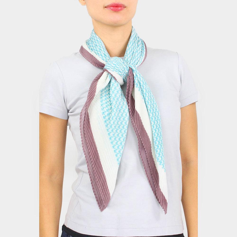 Mint Houndstooth Print Pleated Scarf