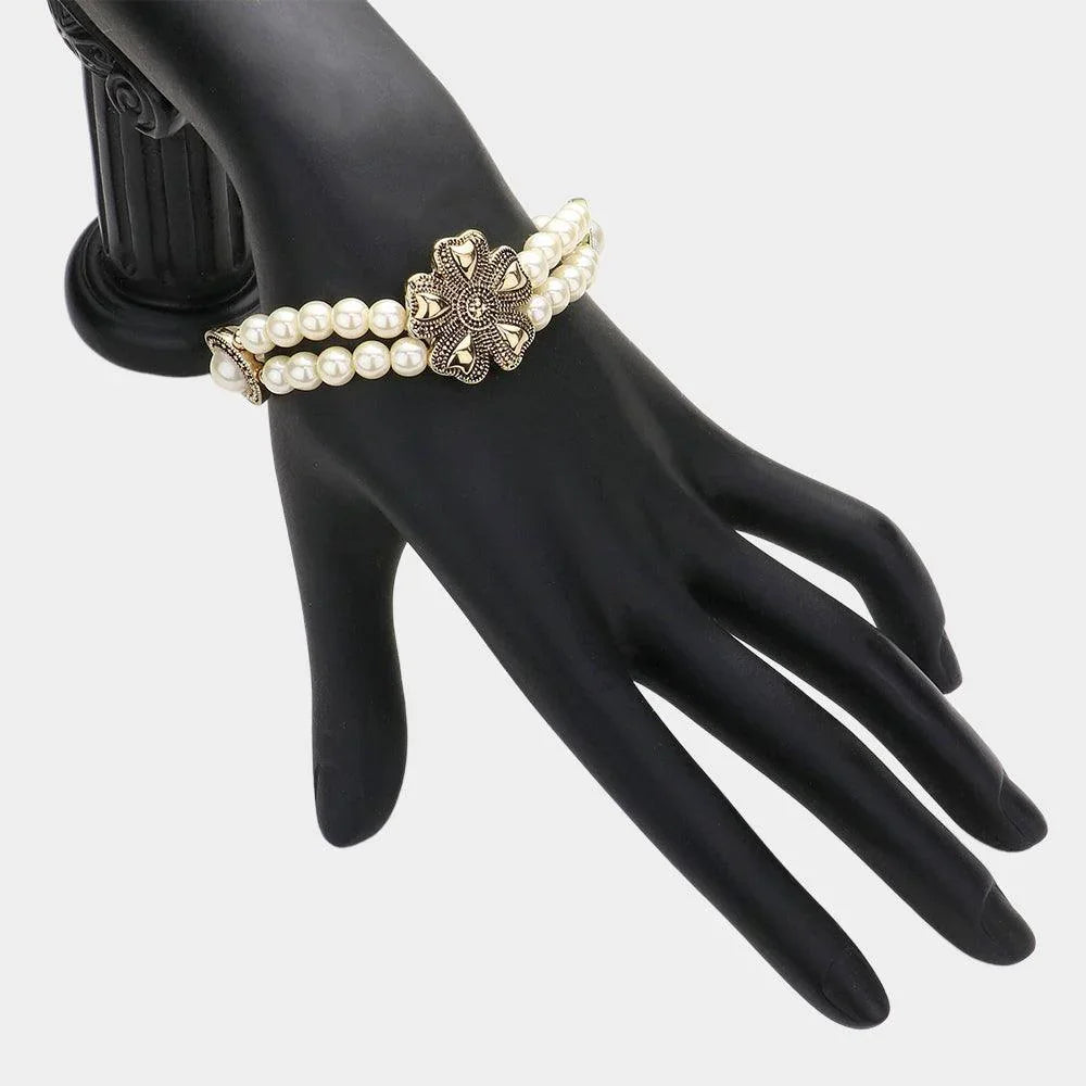 Cream Vintage Flower Stretch Bracelet - Jewelry Store by Erik Rayo