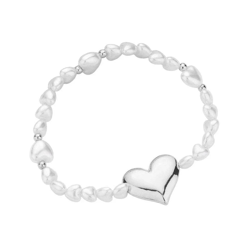 Cream Metal Heart Charm Pointed Pearl Stretch Bracelet - Jewelry Store by Erik Rayo