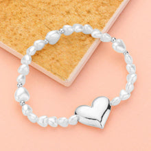 Load image into Gallery viewer, Cream Metal Heart Charm Pointed Pearl Stretch Bracelet
