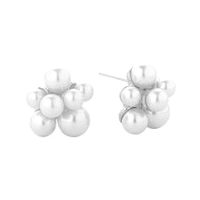 Load image into Gallery viewer, Silver White Gold Dipped Pearl Cluster Stud Earrings
