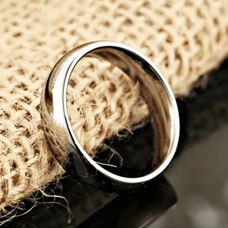 Wedding Band 925 Italian Sterling Silver Polished 4mm Classic Ring for Men and Women - Jewelry Store by Erik Rayo