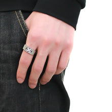 Load image into Gallery viewer, Anillo Color Plata Para Hombres y Ninos de Acero Inoxidable X - Jewelry Store by Erik Rayo
