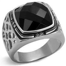 Load image into Gallery viewer, Anillo ónix negro para hombre de acero inoxidable con cúpula de cojín cuadrado azabache y circonita cúbica - Jewelry Store by Erik Rayo
