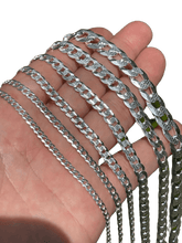 Load image into Gallery viewer, Cadenas Para Hombre Mujer Ninos de Plata 925 de Ley Esterlina Italiana Eslabon Cubano Corte De Diamante - Jewelry Store by Erik Rayo
