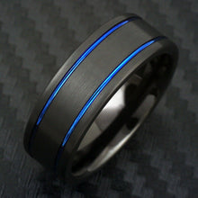 Load image into Gallery viewer, Men&#39;s Wedding Band 6mm Brushed Black with Dual Thin Blue Line Stripes - Rings for Men and Women
