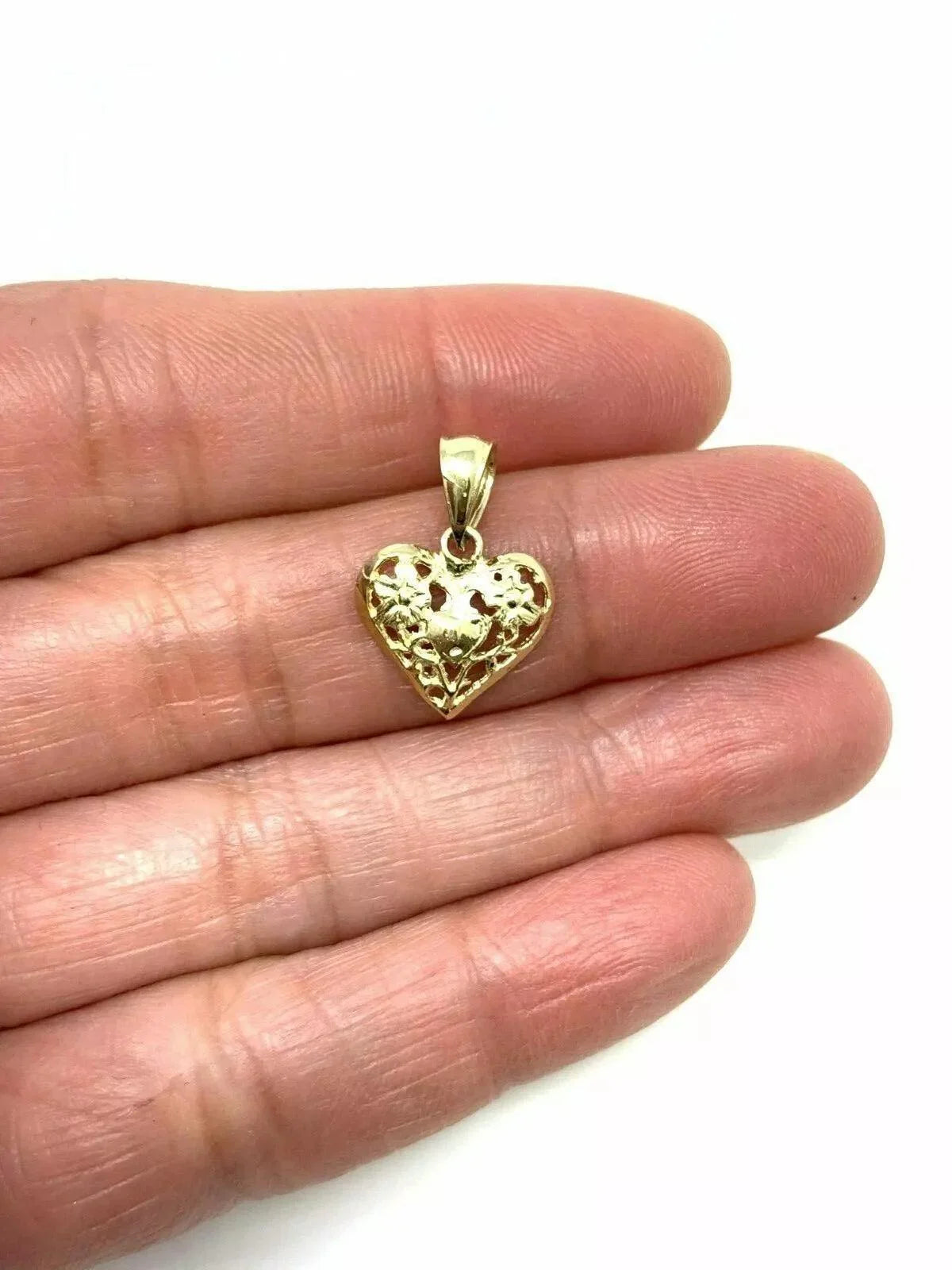 14k Yellow Gold Solid Filigree Heart with Flowers Charm Pendant 0.8 gram - Jewelry Store by Erik Rayo