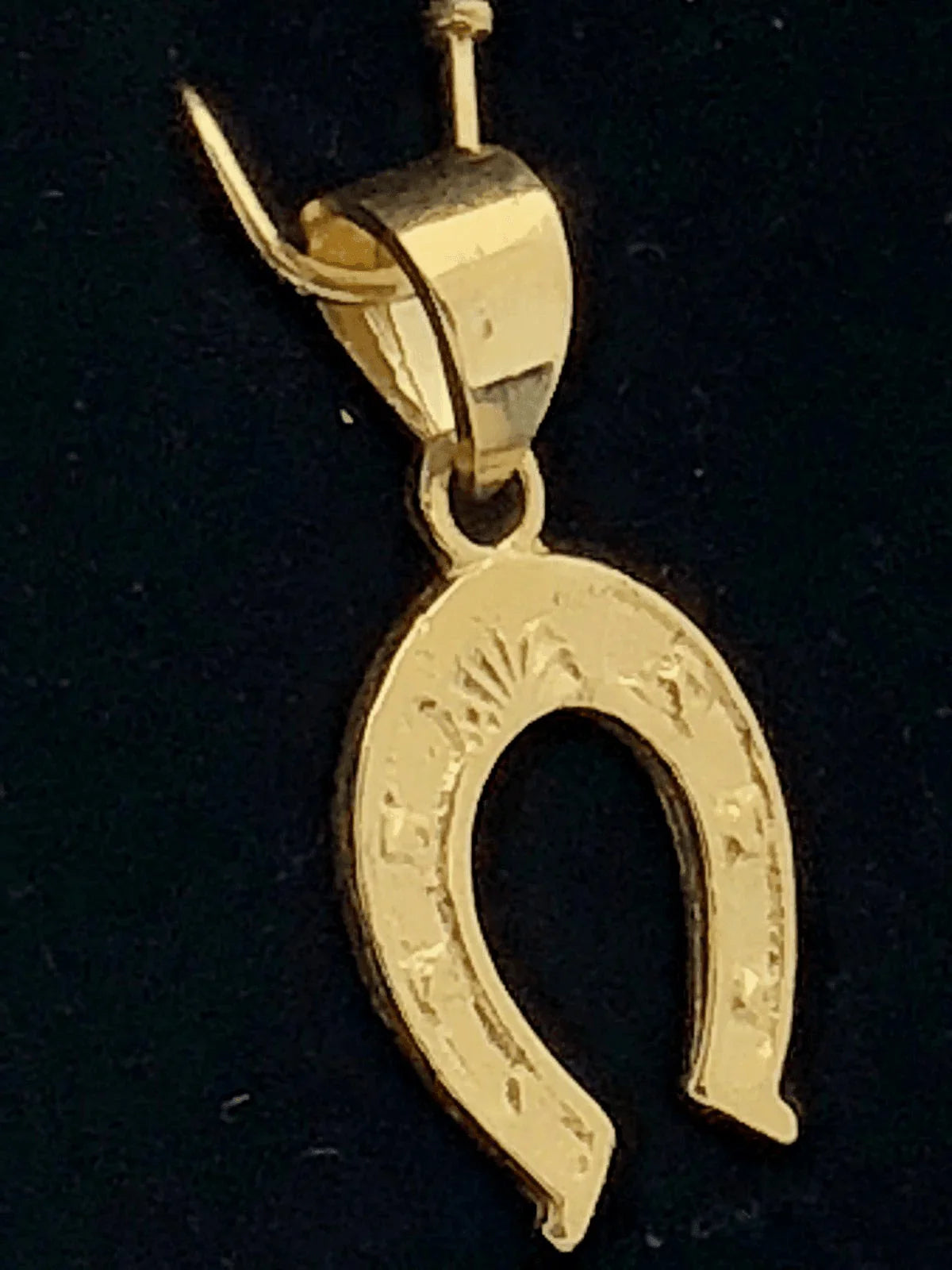 14k Yellow Gold Solid Small Horse Shoe Charm Pendant 1 gram - Jewelry Store by Erik Rayo