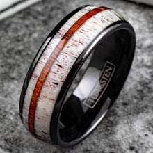 Load image into Gallery viewer, Men&#39;s Wedding Band Ring - Black Deer Antler &amp; Sandalwood Stripe - Wedding Rings for Men &amp; Women
