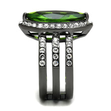 Load image into Gallery viewer, Womens Light Black Ring Anillo Para Mujer y Ninos Kids 316L Stainless Steel Ring Glass in Peridot Analia - Jewelry Store by Erik Rayo
