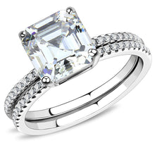 Load image into Gallery viewer, Womens Rings High polished (no plating) 316L Stainless Steel Ring with Cubic in Clear DA065 - Jewelry Store by Erik Rayo
