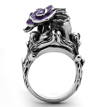 Load image into Gallery viewer, Womens Rings High polished (no plating) Stainless Steel Ring with Top Grade Crystal in Emerald TK1122 - Jewelry Store by Erik Rayo
