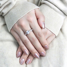 Load image into Gallery viewer, Anillo de Compromiso Boda y Matrimonio con Diamante Zirconia Para Mujeres Color Oro Rojo Ankara - Jewelry Store by Erik Rayo

