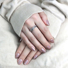 Load image into Gallery viewer, Anillo de Compromiso Boda y Matrimonio con Diamante Zirconia Para Mujeres Color Plata Salerno - Jewelry Store by Erik Rayo
