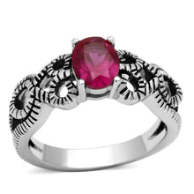 Load image into Gallery viewer, Anillos Para Mujer Color Plata de 316L Acero Inoxidable con Diamante Zirconia Cubica Ruby TK1112 - Jewelry Store by Erik Rayo
