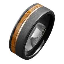 Load image into Gallery viewer, Men&#39;s Wedding Band Rings - Black Whiskey Barrel Design - Wedding Rings for Men and Women
